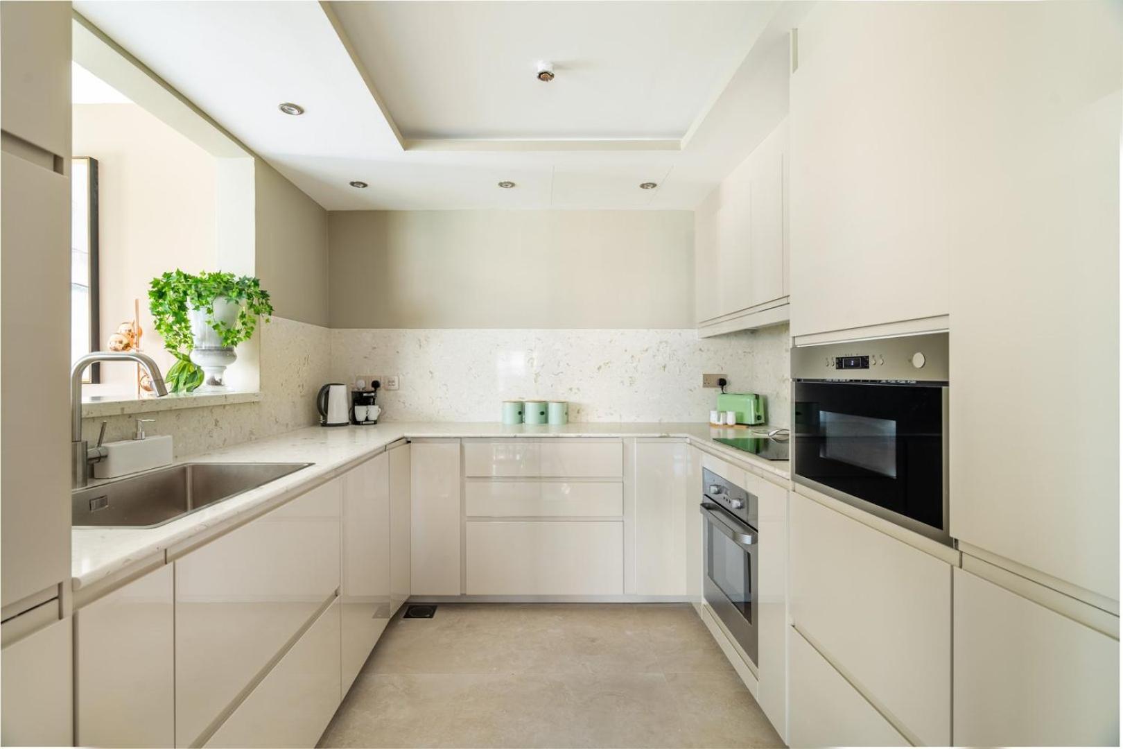 Guestready - Marina View | Fairfield Tower Apartment ดูไบ ภายนอก รูปภาพ